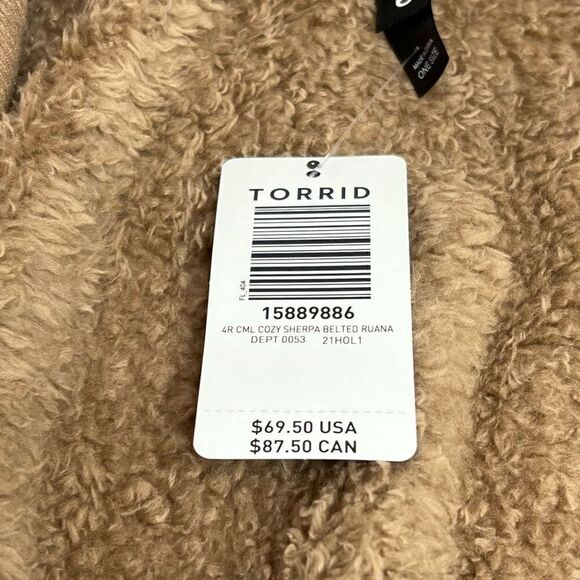 Torrid NWT camel cozy Sherpa belted ruana one size - Picture 14 of 15